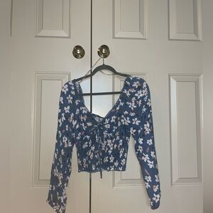Women’s floral nice top